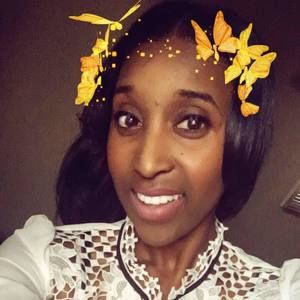 Meet your Posher, Courtney